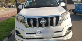 2020 Model-Toyota Landcruiser prado