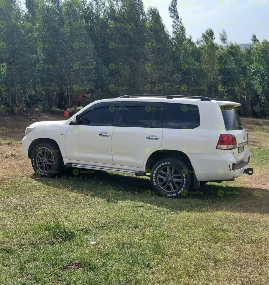 2008 Model-Toyota Landcruiser GXR