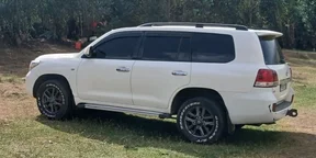 2008 Model-Toyota Landcruiser GXR