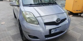 2004 Model-Toyota Vitz