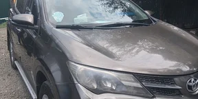 2015 Model-Toyota Rav 4