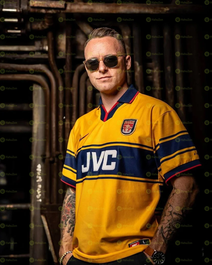 Arsenal 1997-99 JVC Away Retro Jersey
