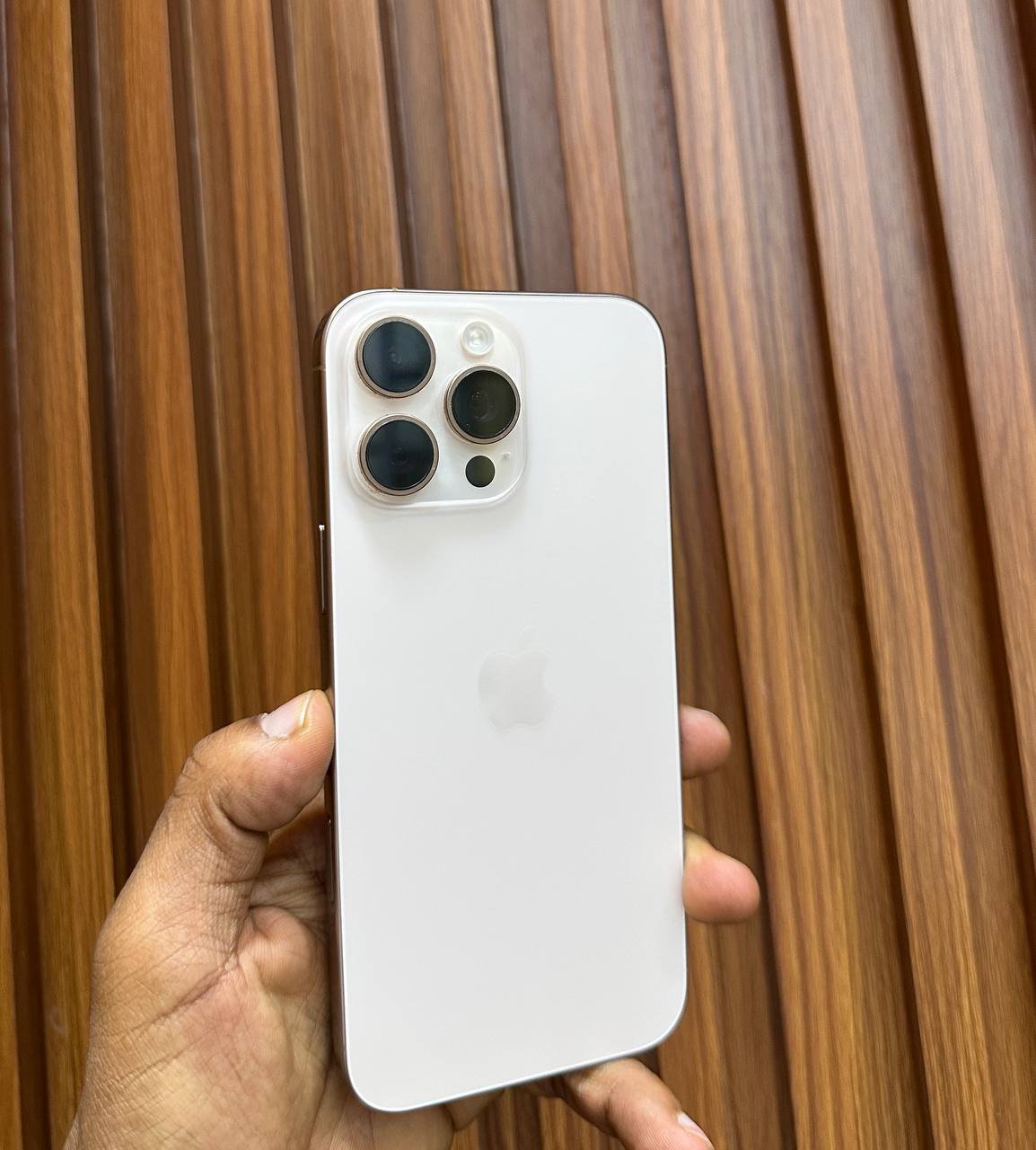 iPhone 16pro Max