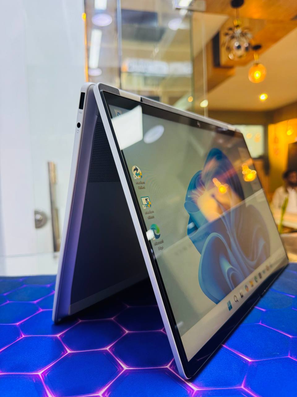 HP OmniBook Ultra Flip Core Ultra 14 7 258V Laptop