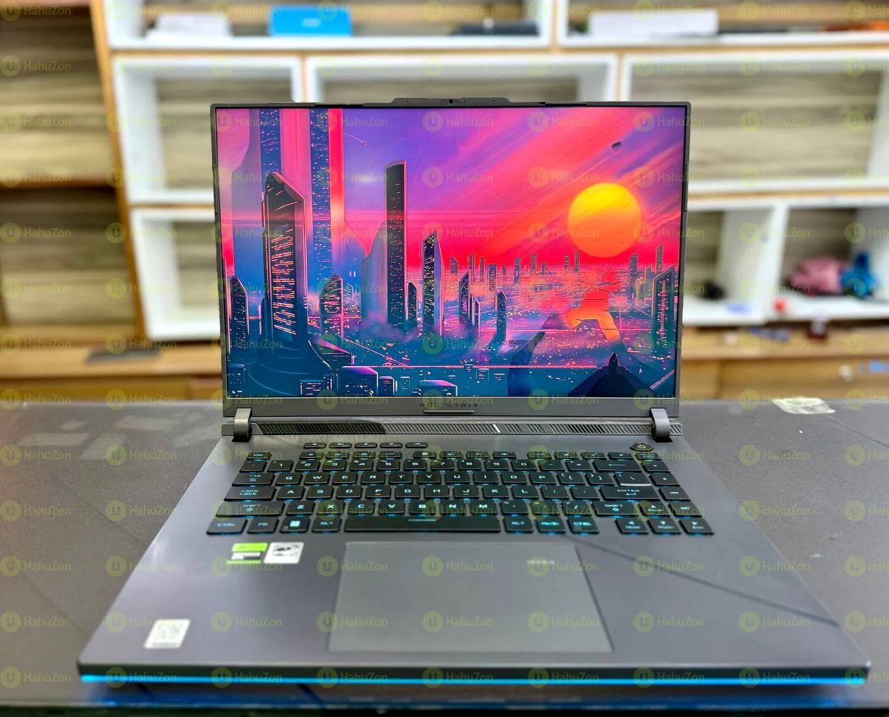 Asus Rogstrix G16 Core i9 14th Generation Laptop