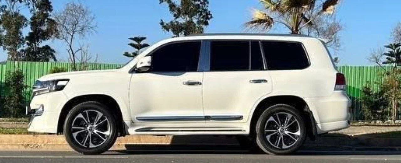2021 Model-Toyota Landcruisre V8 VXR
