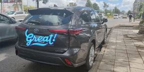 2023 Model-Highlander Hybrid