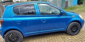 2002 Model-Toyota Vitz