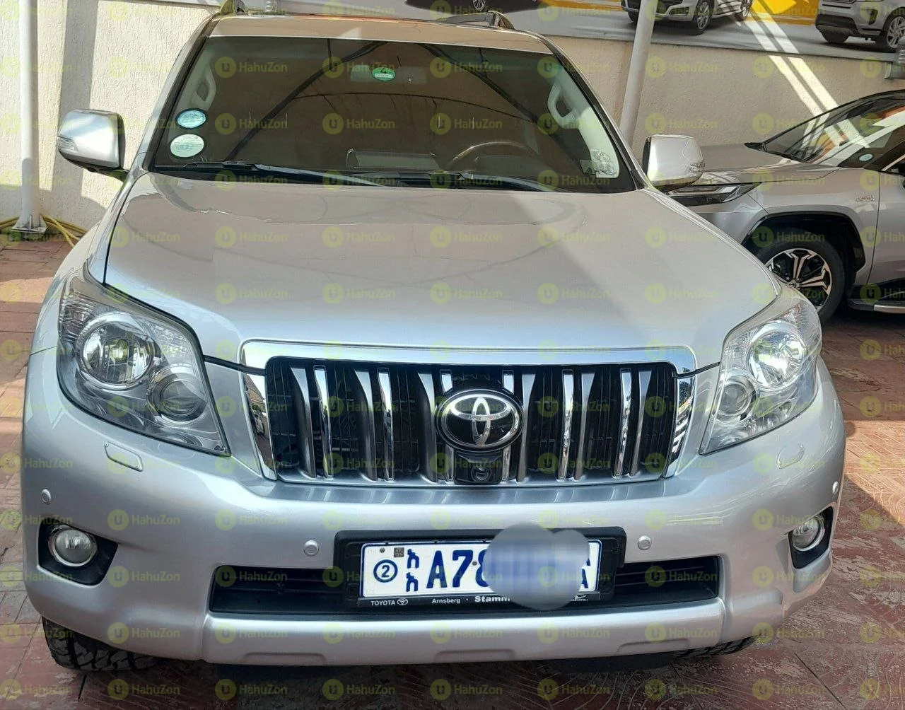 2011 Model-Toyota Land Cruiser