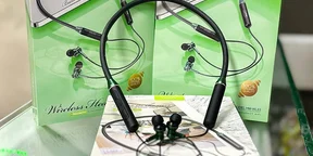Rugga’s Wireless Neck Band Headphones
