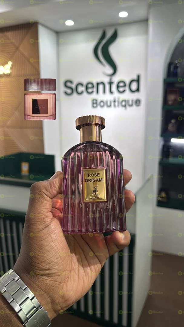 Rose Origami by Maison Alhambra Perfume