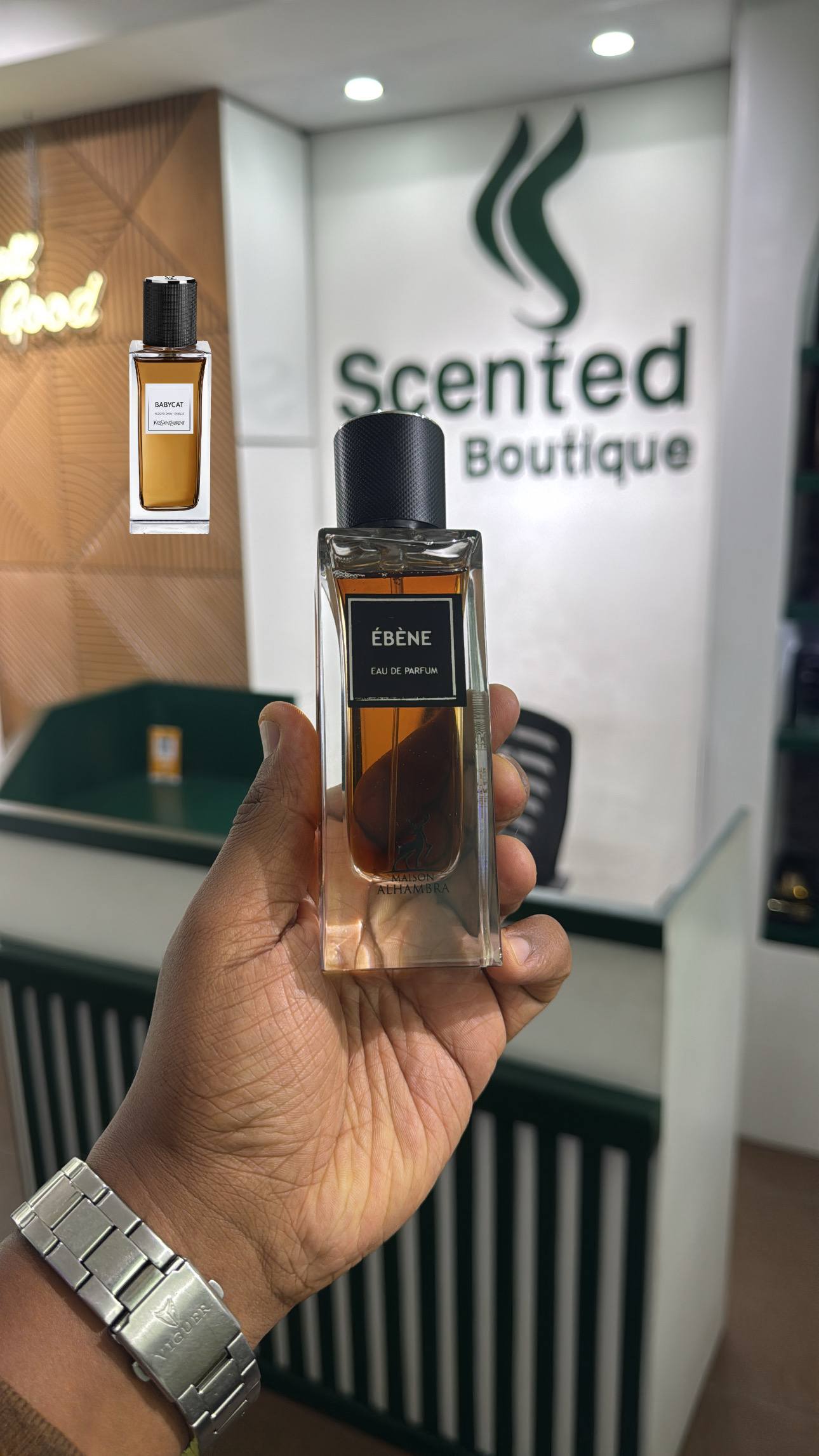 Ébène by Maison Alhambra Perfume