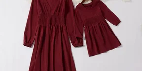Christmas V-neck Waist Pleated Matching Dresses