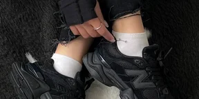 New Balance 9060 Women's Shoes
