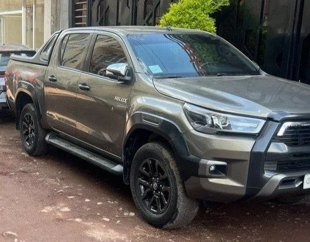 2021 Model-Toyota Hilux Invincible