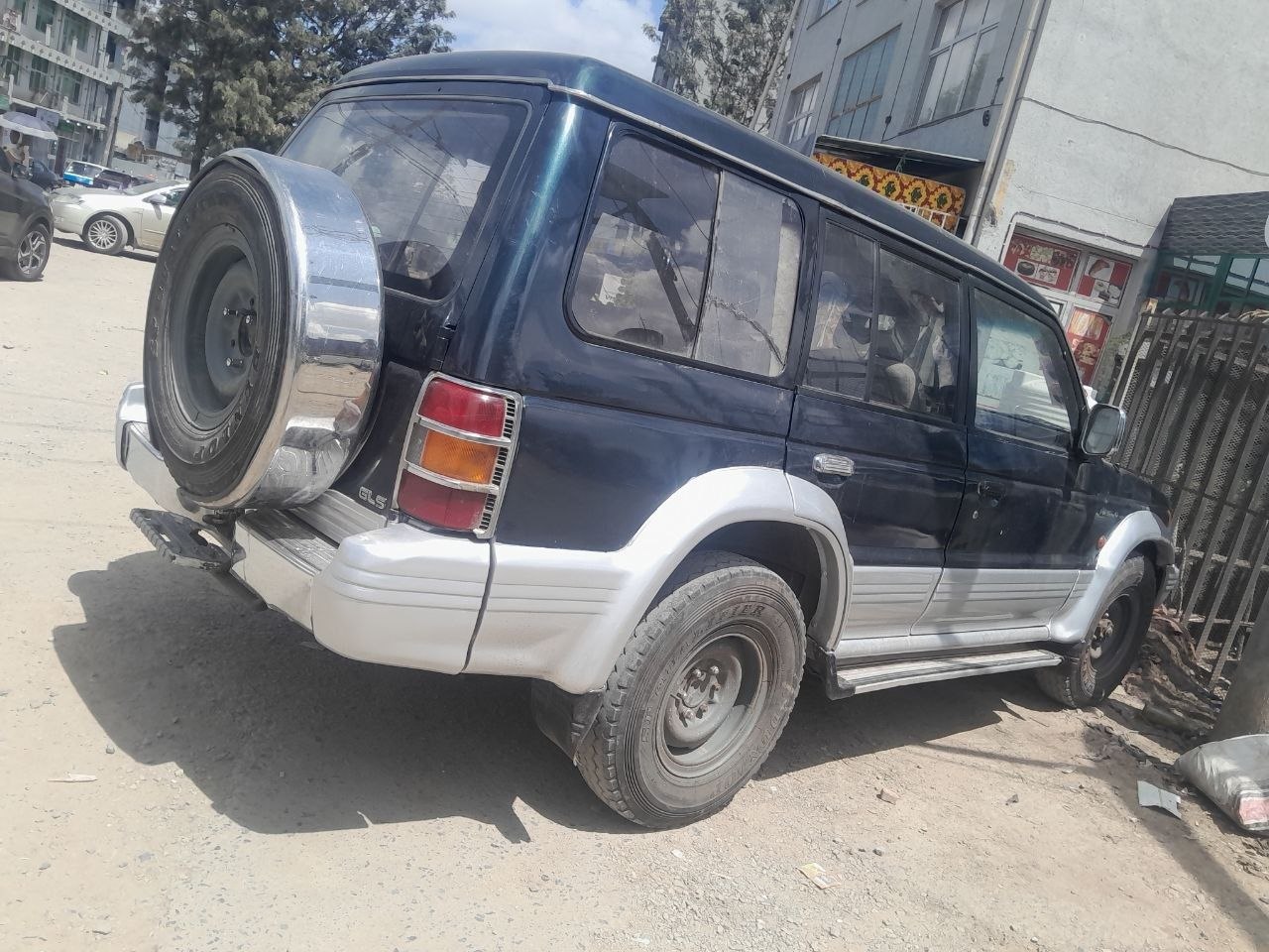 1996 Model-Mitsubishi Pajero