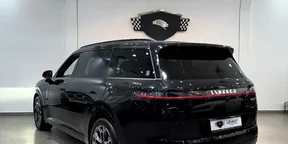 2025 Model-Lynk & Co 900 EM-P
