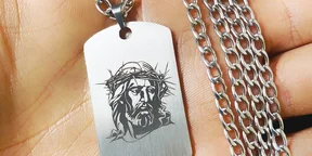 3D Stailess Steel Unique Engraved Necklaces