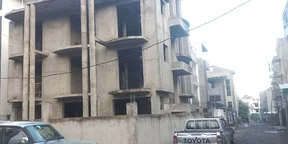 300 ካሬ የሚሸጥ G+3 ቤት በአያት