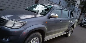2013 Model-Toyota Hilux