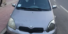 2004 Model-Toyota Vitz