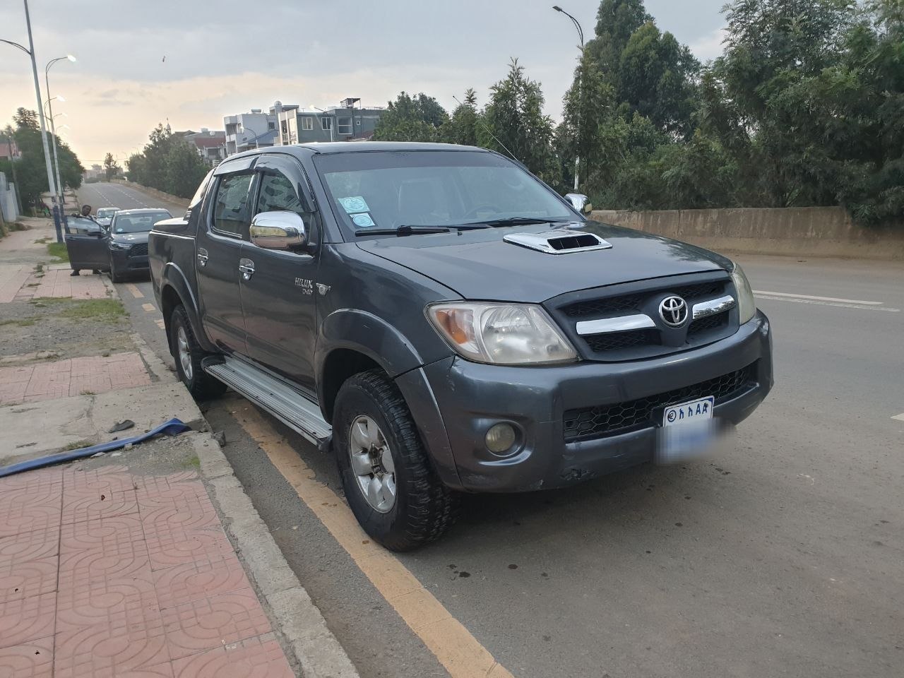 2001 Model-Toyota Hilux Doubel Cab