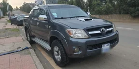 2001 Model-Toyota Hilux Doubel Cab