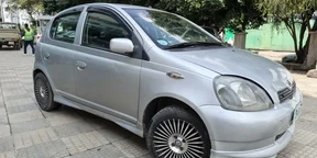 2001 Model-Toyota Vitz