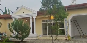 1000 ካሬ የሚሸጥ ቪላ ቤት በCCD ግቢ