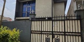 140 ካሬ የሚሸጥ G+2 ቤት በጣፎ አካባቢ