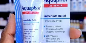 Aquaphor Lip Repair Ointment