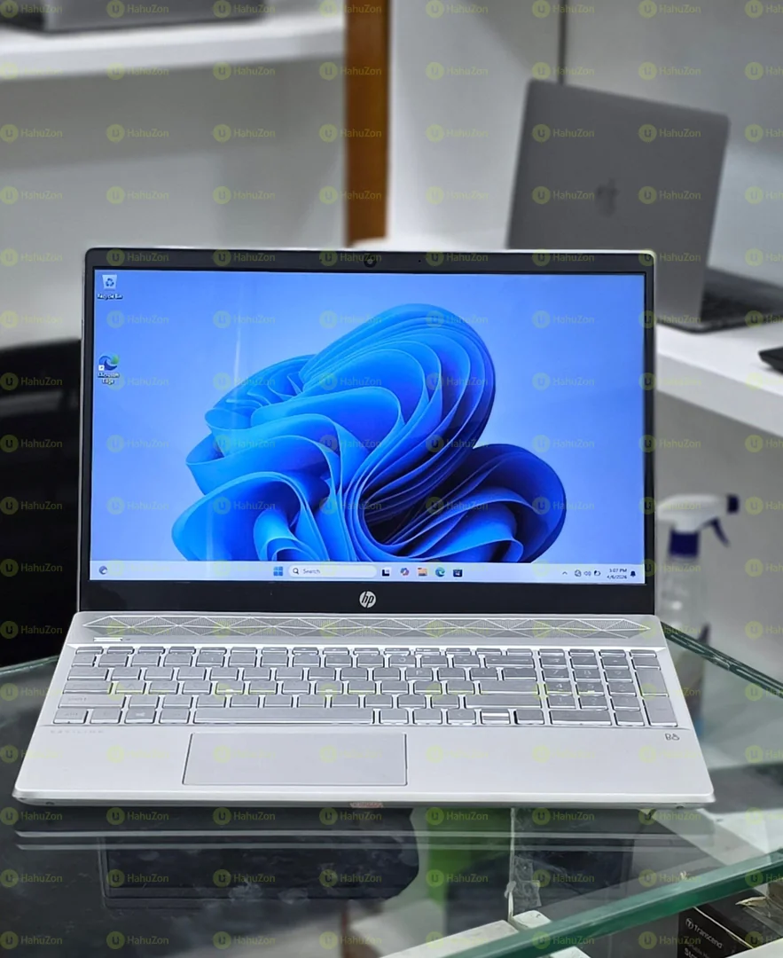 Hp Pavilion 15 Core i5 8th Generation Laptop