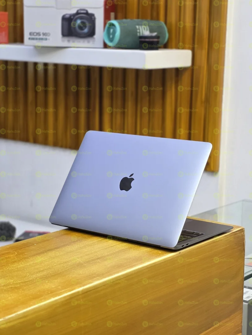 Apple Macbook Air 2020 M1