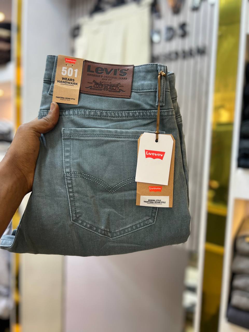 Levis Jeans