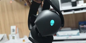 Alienware AW725H Tri-Mode Gaming Headset Black