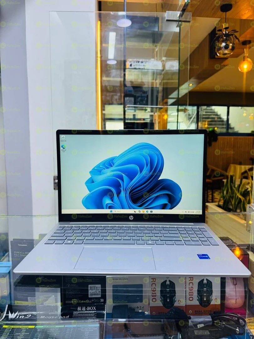 Hp Notebook 840 G6 Core i7 12th Generation Laptop
