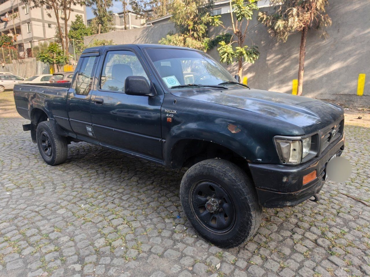 1996 Model-Toyota Hilux Kincup