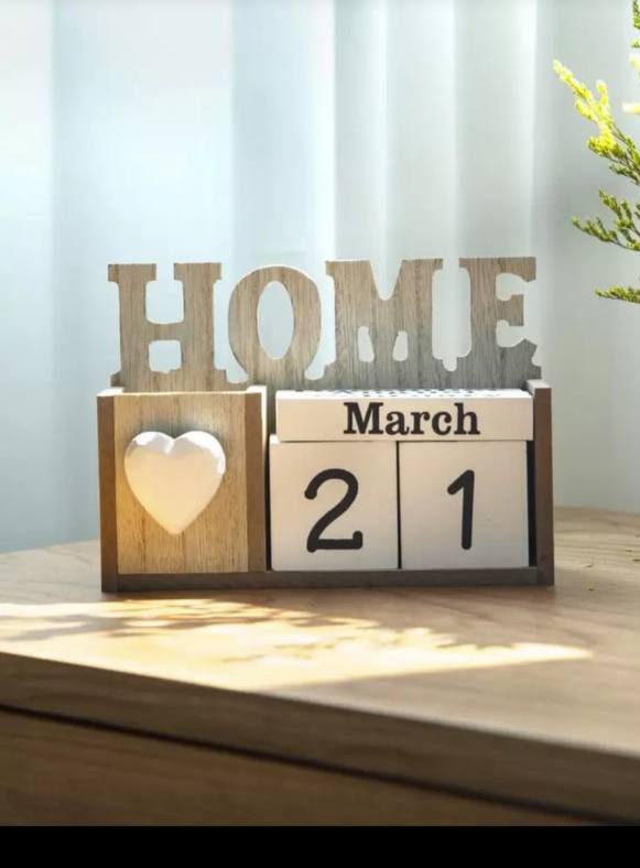 Wooden Home Calendar