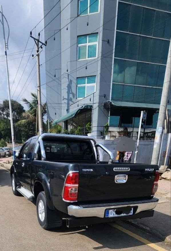 2012 Model-Toyota Hilux Vigo