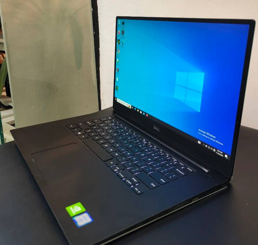 Dell XPS 15 9570  i7-8th Generation Laptop