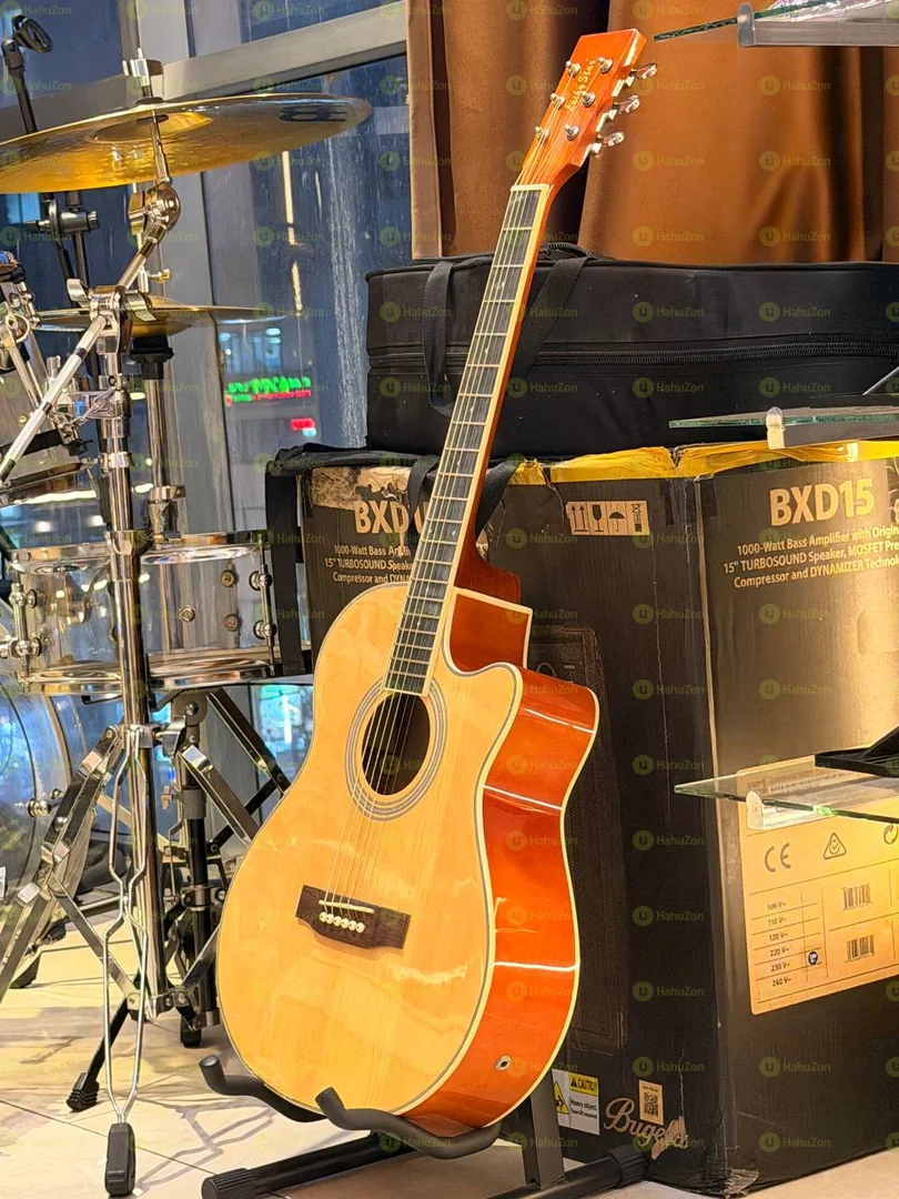 Lucky Star Guitar