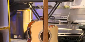 Lucky Star Guitar