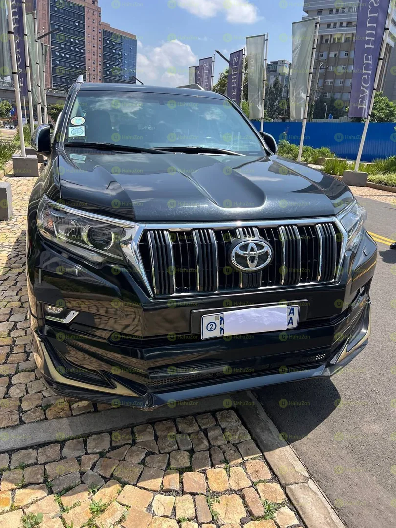 2020 Model-Toyota Land Cruiser Prado