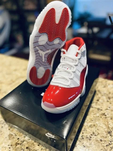 Air Jordan 11 Cherry Men's Shoes