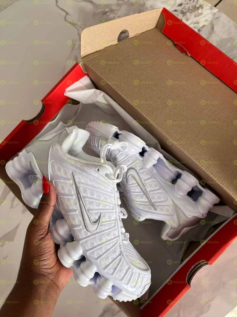 Nike ShoX Men's Shoes