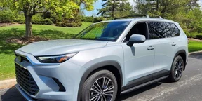 2025 Model-Toyota Grand Highlander Hybrid