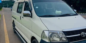 2016 Model-Toyota Hiace Dolphin half van