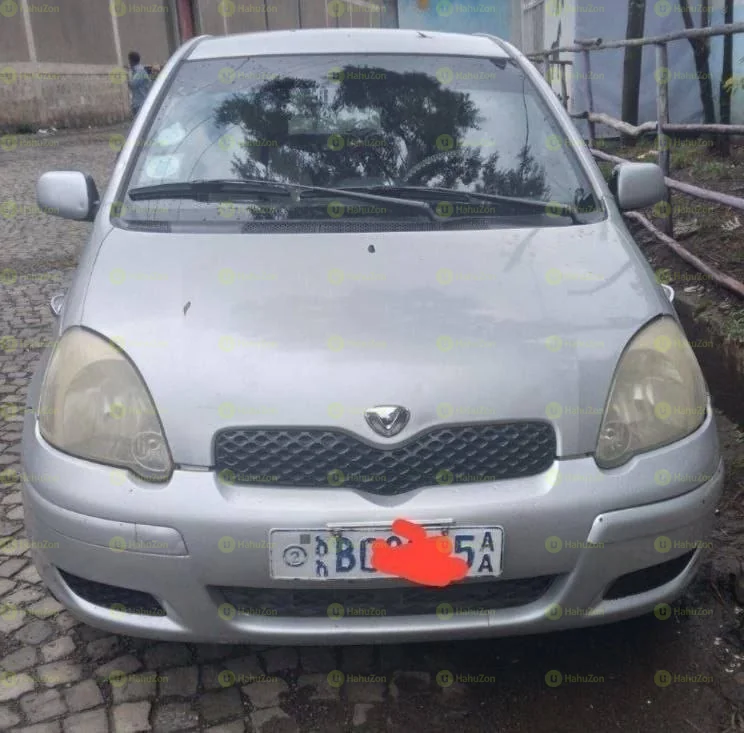 2004 Model-Toyota Vitz