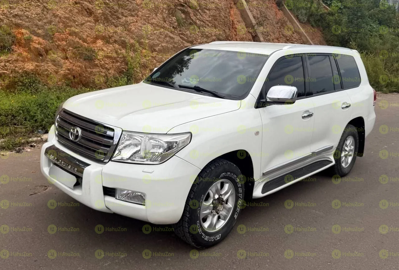 2022 Model-Toyota Landcruiser