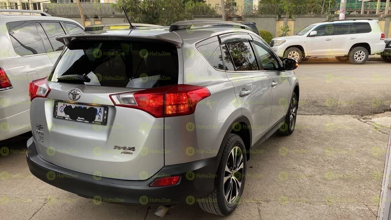 2015 Model-Toyota RAV4